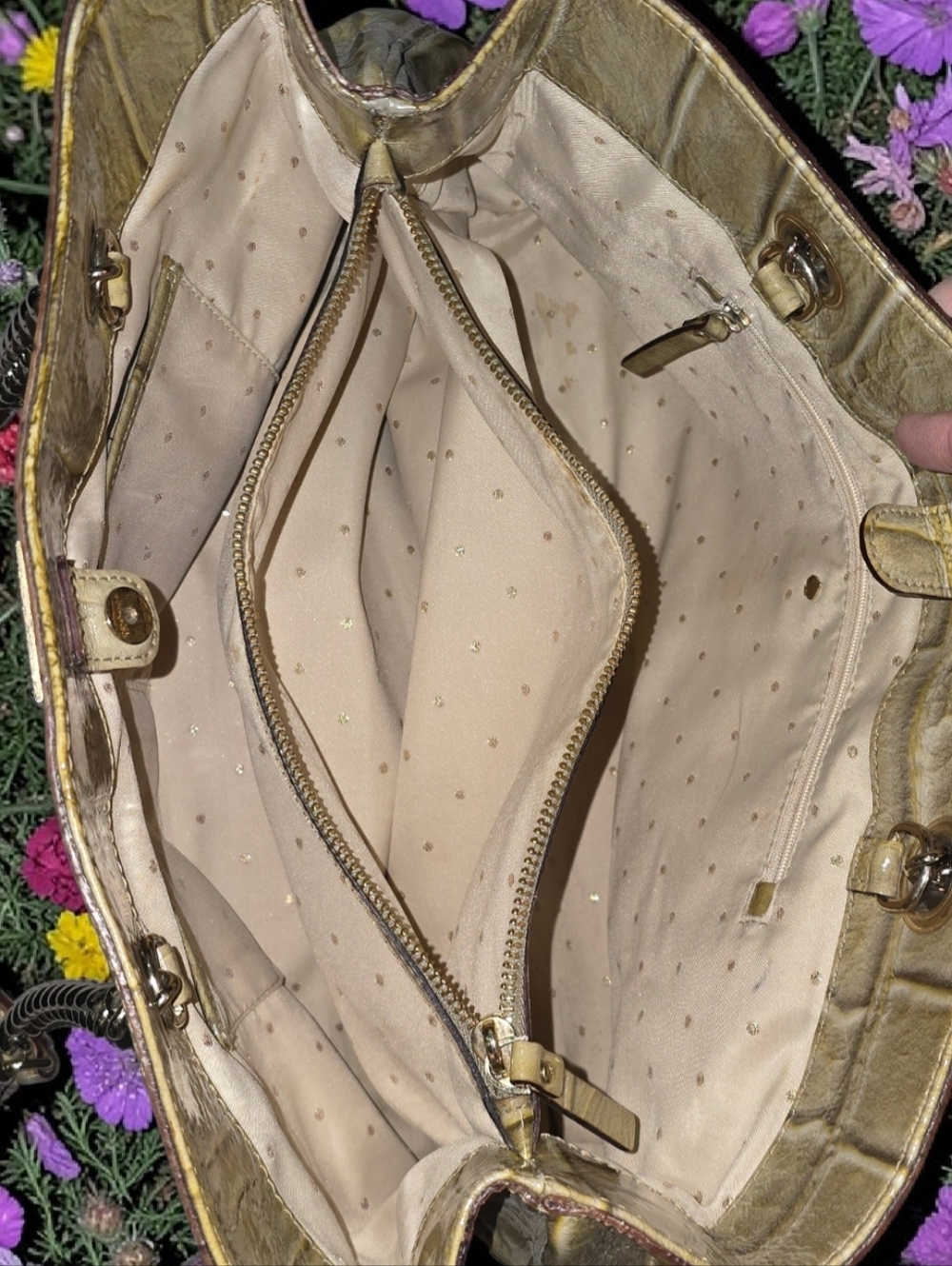 6 Pc. Bundle 🔥 Designer Project Bags & Wristlets! - Picture 12 of 14
